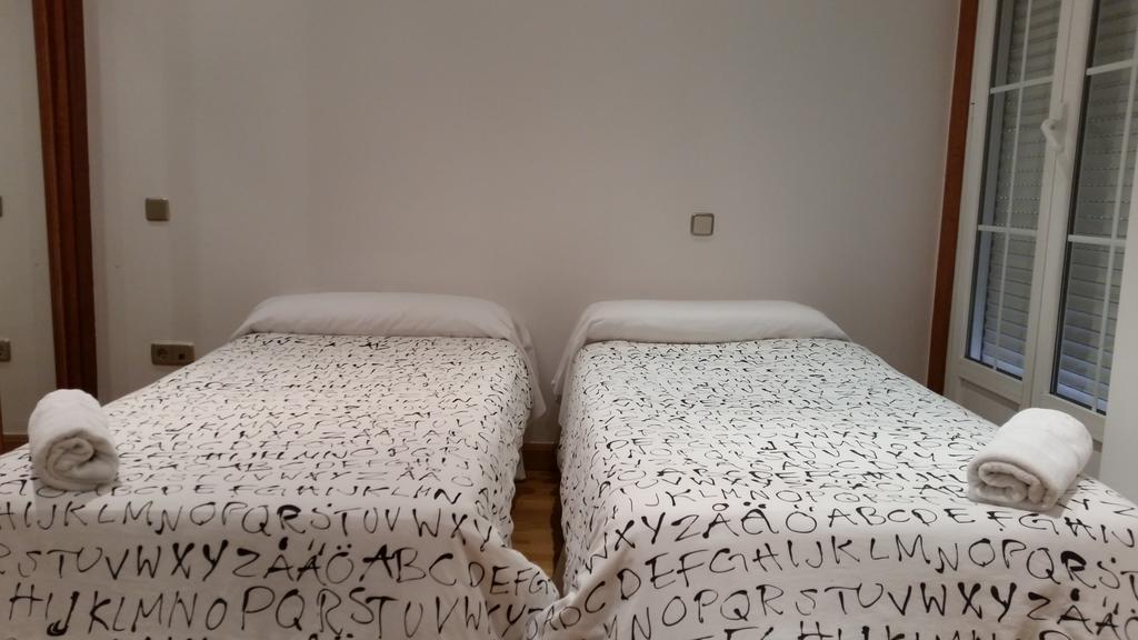 Apartamentos Good Stay Prado Madryt Pokój zdjęcie
