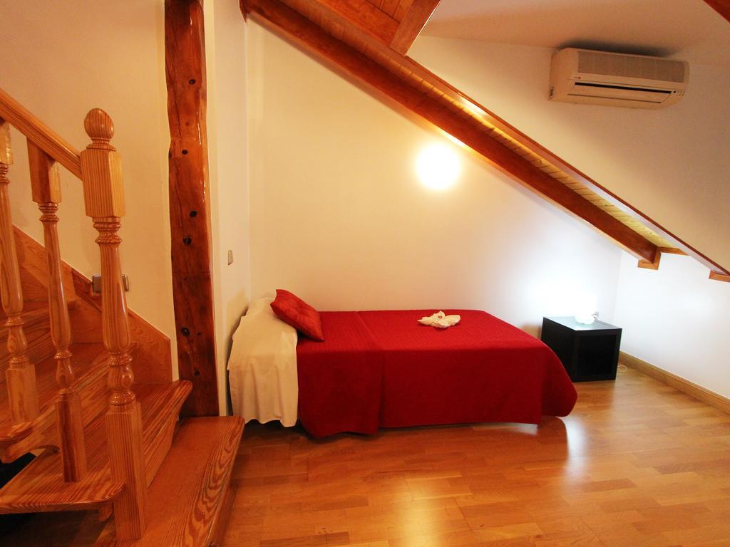 Apartamentos Good Stay Prado Madryt Pokój zdjęcie