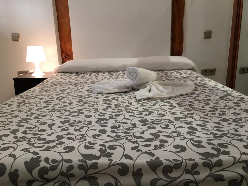 Apartamentos Good Stay Prado Madryt Zewnętrze zdjęcie
